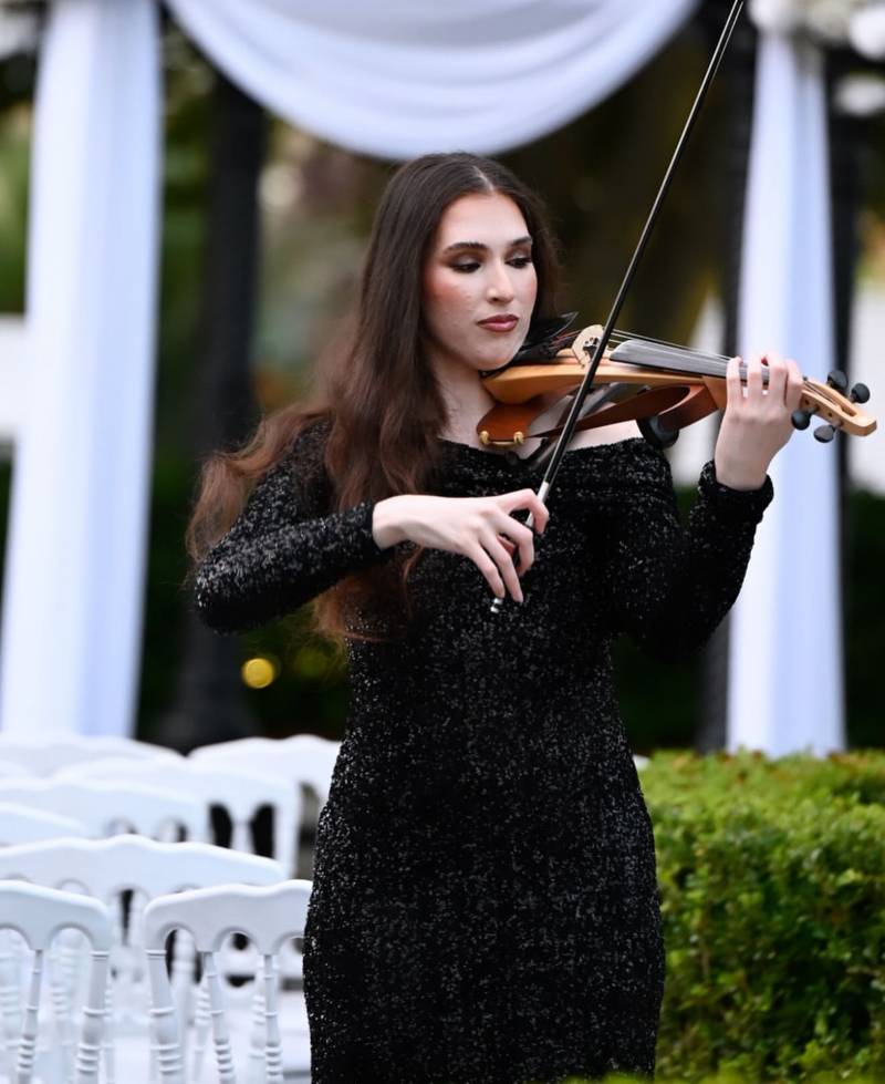 Natalia Violinist